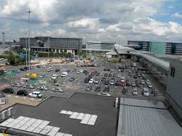 parkowanie na lotnisku w Manchesterze